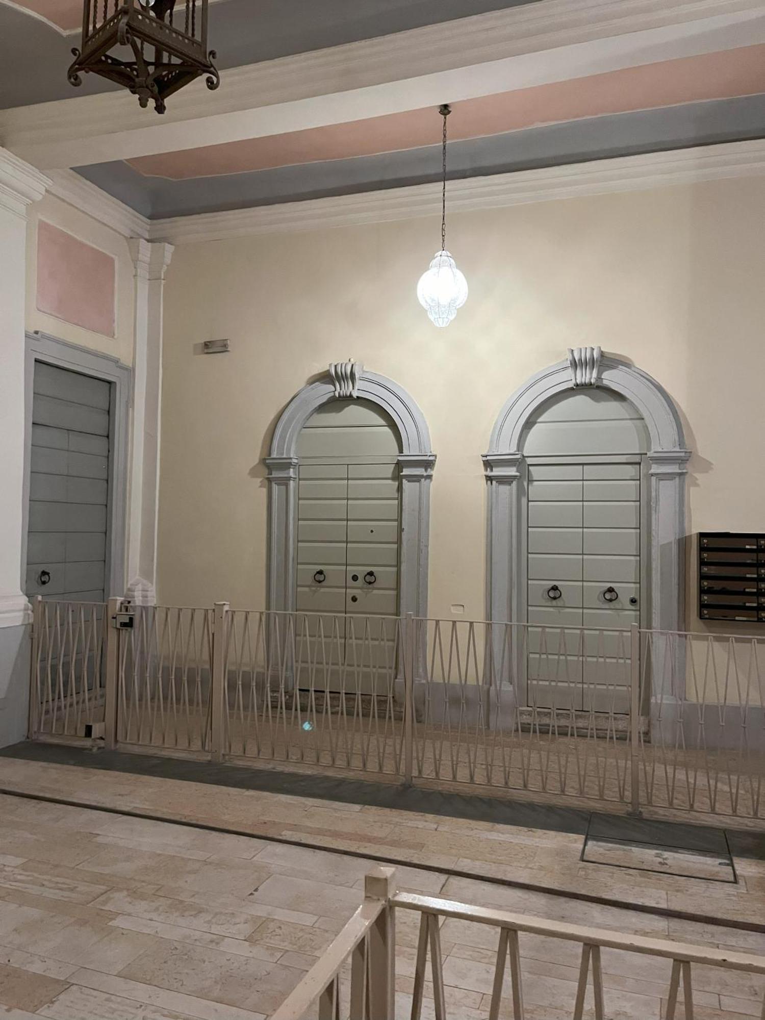 Gallienus Superior Apartment Верона Екстериор снимка